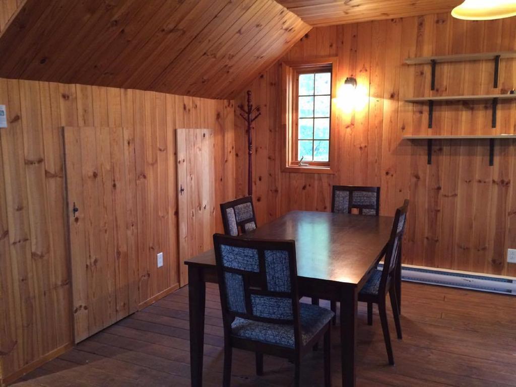 Le Chalet Leilighet Shawinigan Eksteriør bilde
